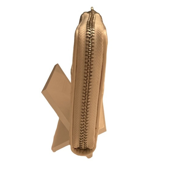 COACH Patchwork Collection Zippy Long Wallet - Picture 5 of 6